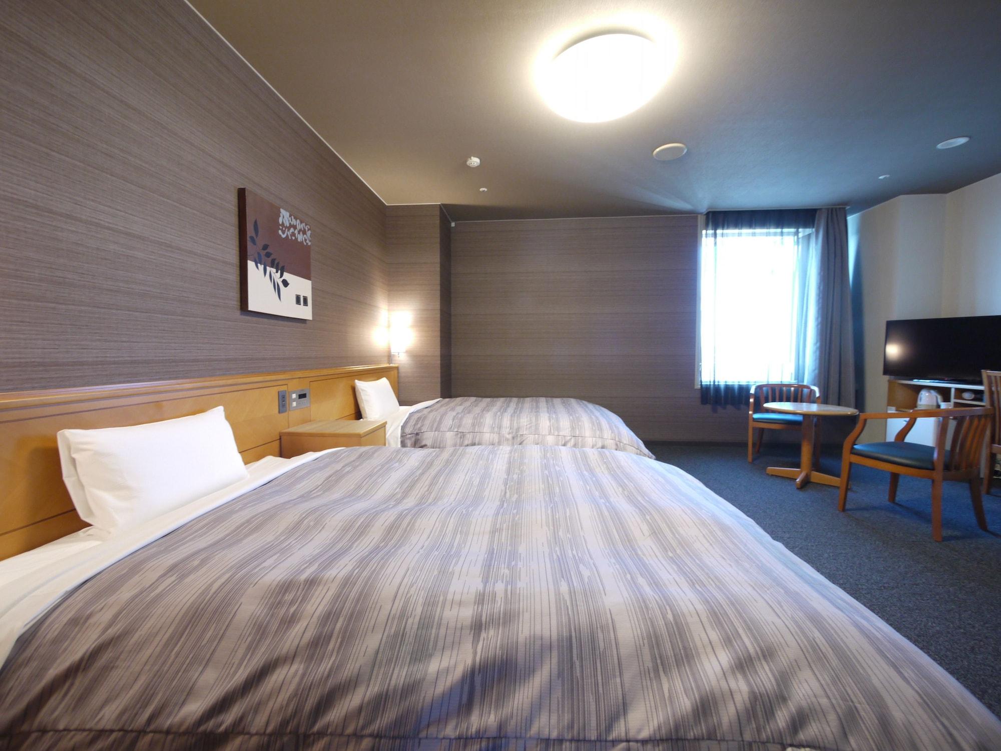 Route Inn Grantia Komaki Комаки Екстериор снимка